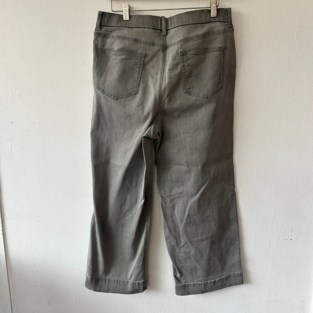 d&co Pull on Jeans Womens 16 Gray pockets Wide Leg Ankle Pants - Picture 5 of 6